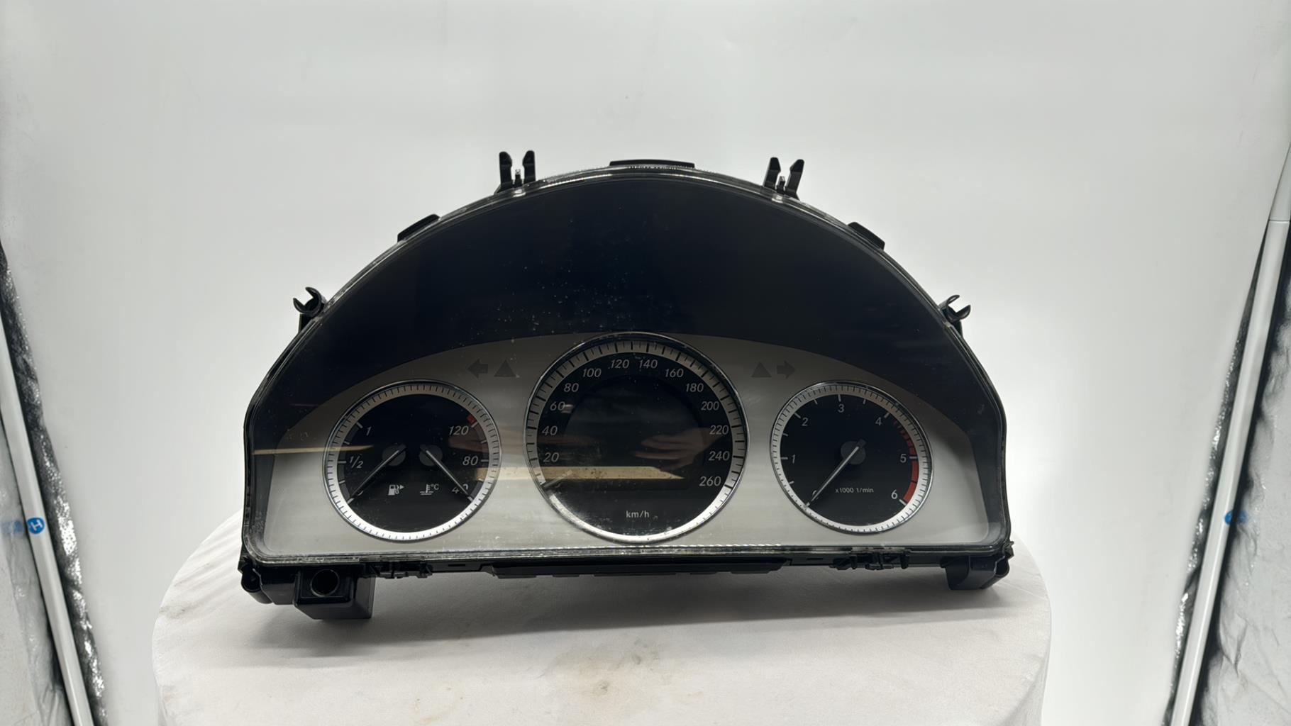 Compteur MERCEDES CLASSE C 204 PHASE 1 Diesel - 1
