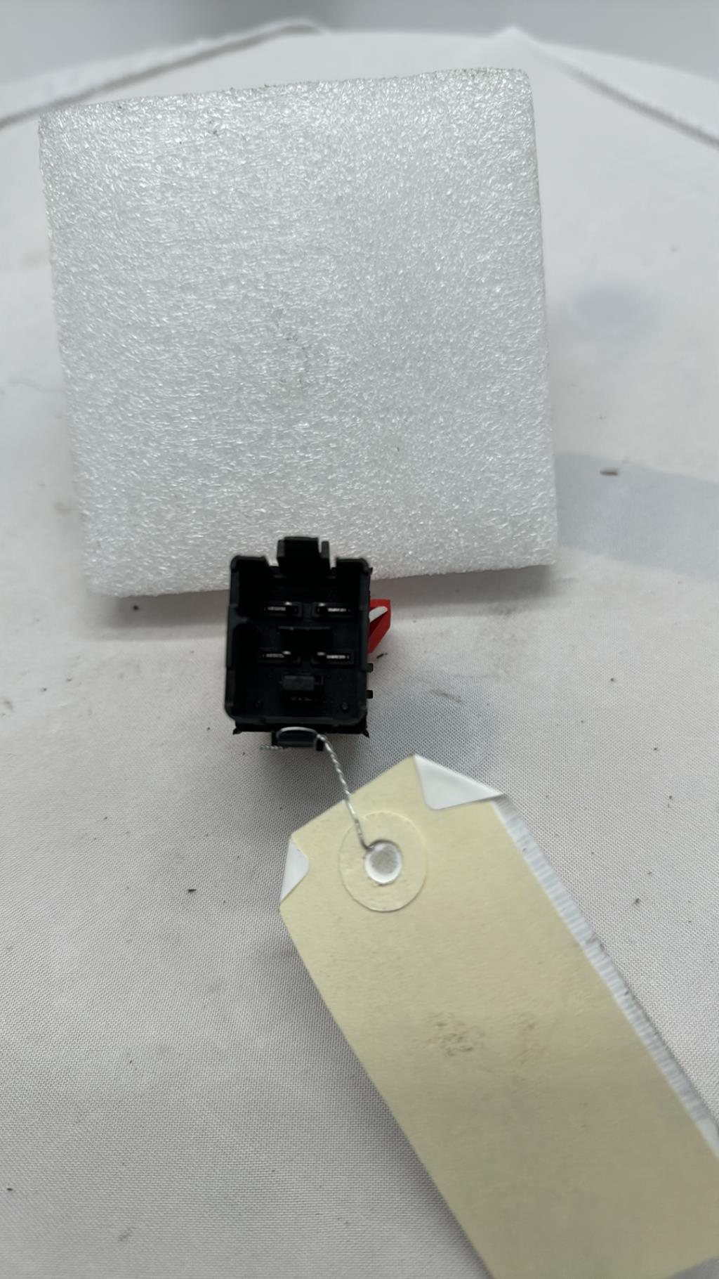 Bouton de warning VOLKSWAGEN TOURAN 1 PHASE 2  - 1