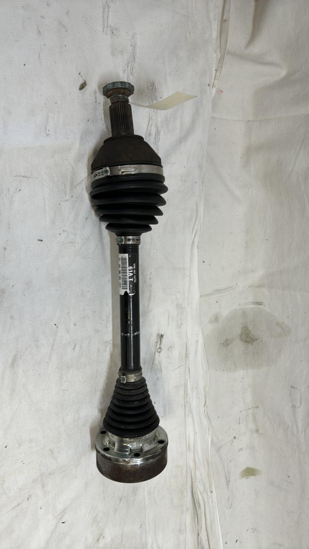 Cardan gauche (transmission) AUDI A1 1 PHASE 1 Diesel - 1