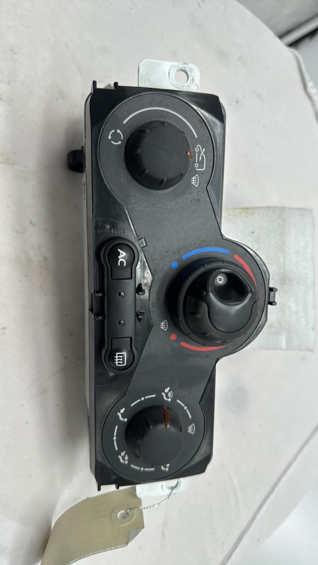 Commande chauffage RENAULT KANGOO 2 PHASE 2  - 1