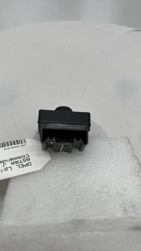 Commande retroviseurs OPEL ASTRA J PHASE 1 Diesel - 1