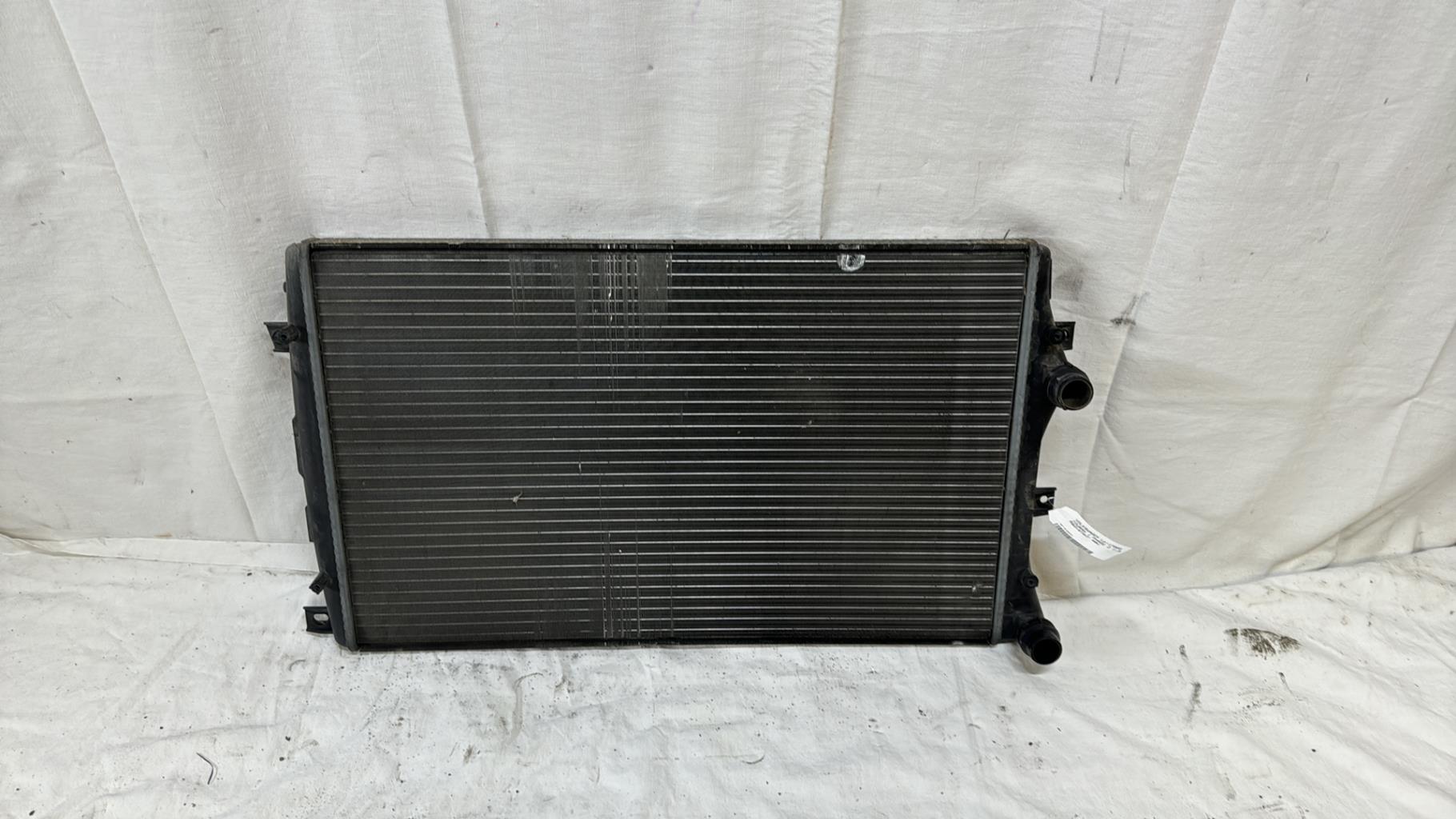 Radiateur eau VOLKSWAGEN TOURAN 1 PHASE 2  - 1