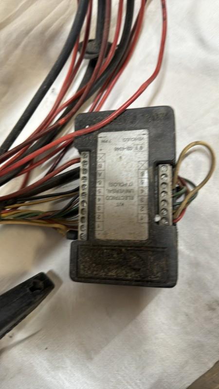 Attelage (boule de remorquage) AUDI A4 2 PHASE 2  - 1