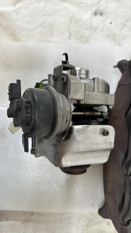 Turbo PEUGEOT 308 2 SW PHASE 1 BREAK Diesel - 1