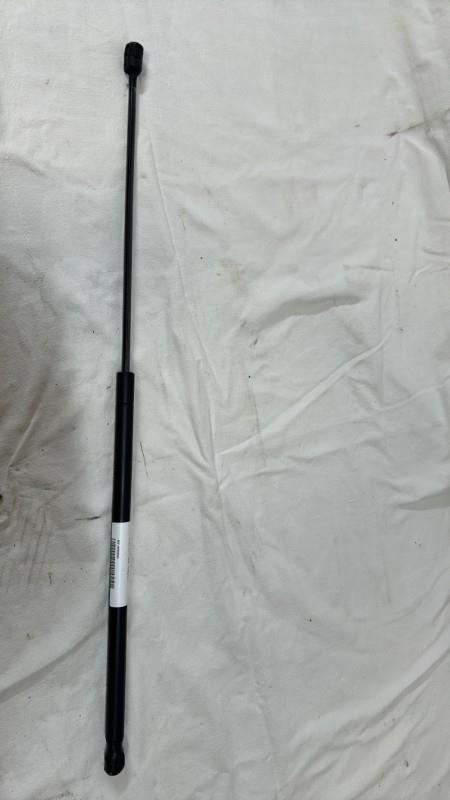 Verin de capot AUDI A4 2 PHASE 2  - 1