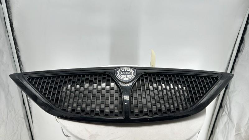 Calandre LANCIA YPSILON 3 PHASE 2 Essence - 1
