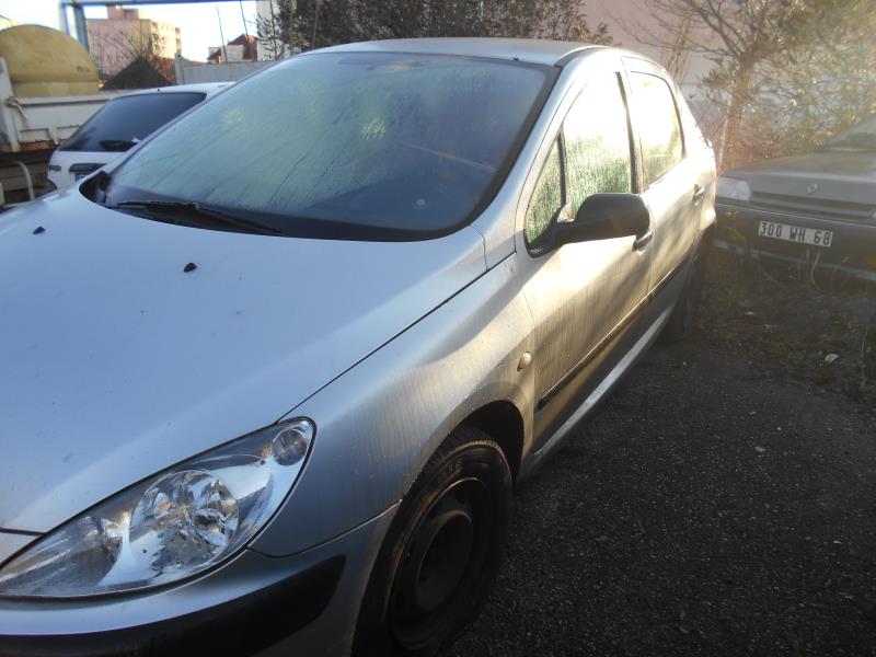 Aile Avant Droite Pour RENAULT Scenic II D'occasion Pas Cher