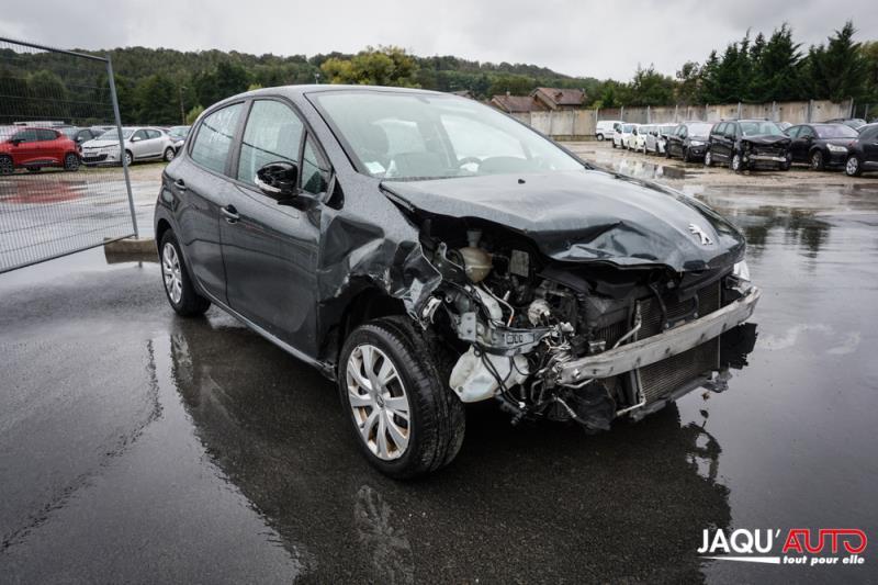 Platine feu arriere gauche pour PEUGEOT 208 1 PHASE 2 Platine feu arriere gauche pour PEUGEOT 208 1 PHASE 2