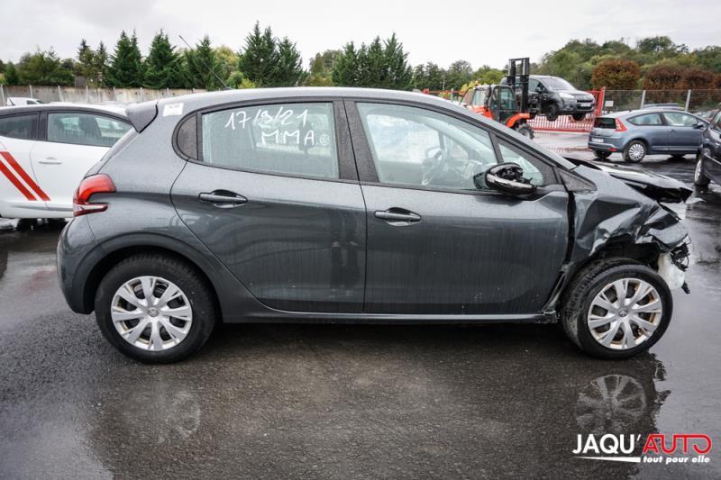 Platine feu arriere gauche pour PEUGEOT 208 1 PHASE 2 Platine feu arriere gauche pour PEUGEOT 208 1 PHASE 2