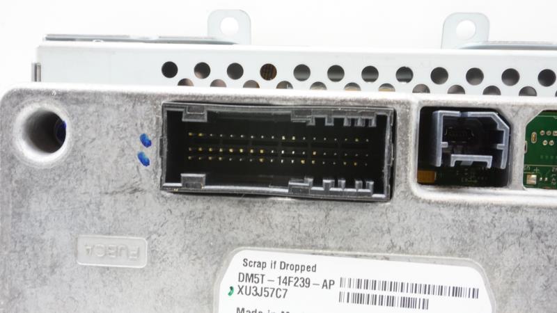 Ecran GPS FORD FOCUS 3 PHASE 2 BREAK Diesel - 1