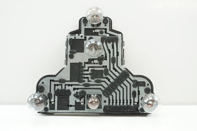 Base portalampade fanale posteriore sinistro VOLKSWAGEN GOLF 4 CABRIOLET Gasolina - 1