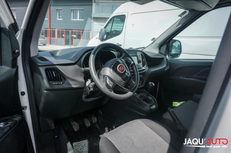 Pare soleil gauche pour FIAT DOBLO 2 PHASE 2 Pare soleil gauche pour FIAT DOBLO 2 PHASE 2