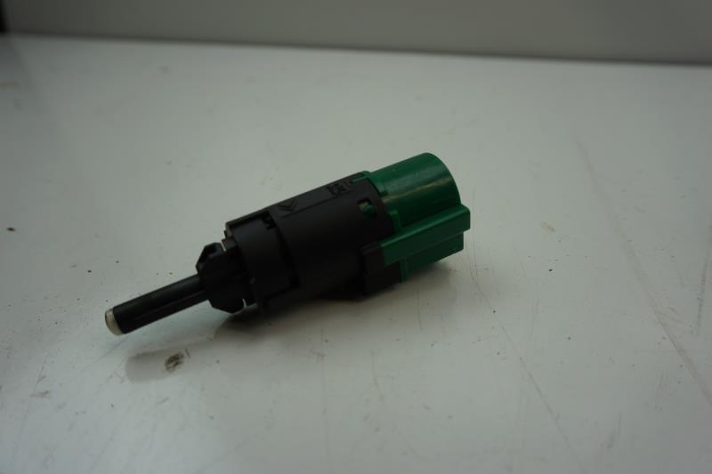 Contattore luce stop PEUGEOT 208 1 PHASE 1 Diésel - 1