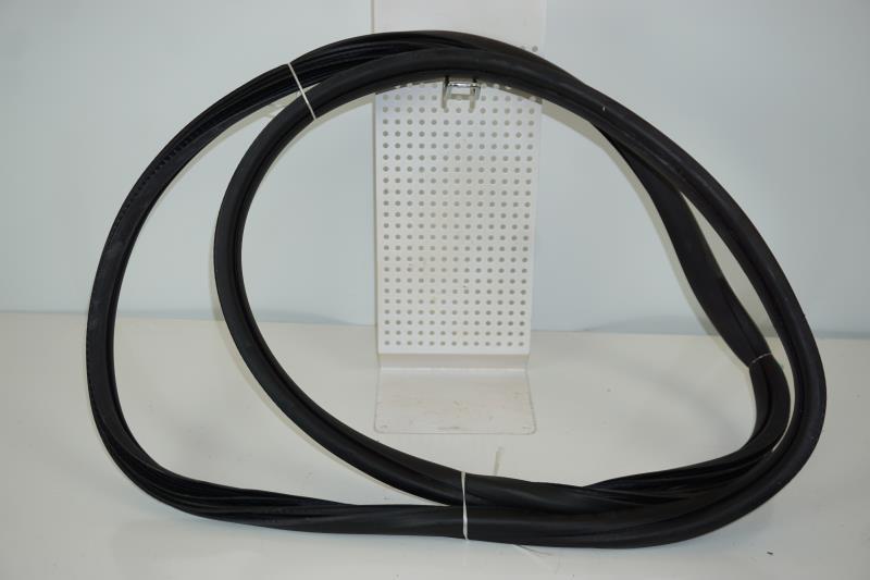 Guarnizione sportello anteriore destro PEUGEOT 208 1 PHASE 1 Gasolina - 1