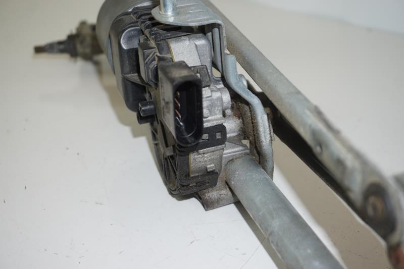 Motore tergicristallo anteriore VOLKSWAGEN POLO 5 PHASE 1 Gasolina - 1