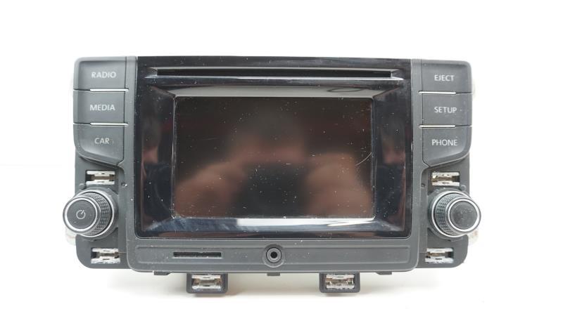 Ecran GPS VOLKSWAGEN POLO 5 PHASE 2 Essence - 1