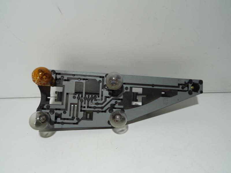 Base portalampade fanale posteriore destro PEUGEOT 406 COUPE Gasolina - 1
