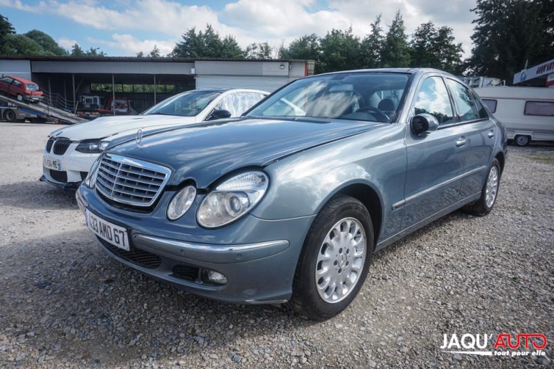 Bras inferieur avant droit pour MERCEDES CLASSE E 211 PHASE 1 Bras inferieur avant droit pour MERCEDES CLASSE E 211 PHASE 1