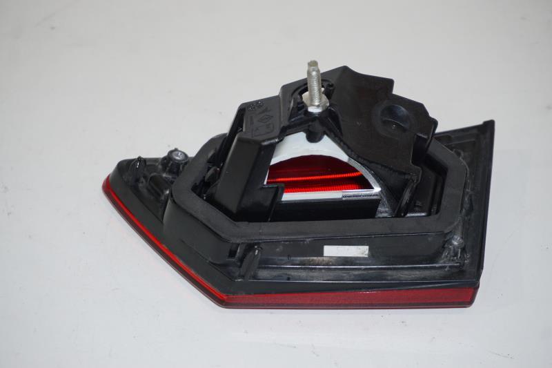 Feu arriere secondaire gauche (feux) RENAULT CLIO 4 PHASE 1 Essence - 1