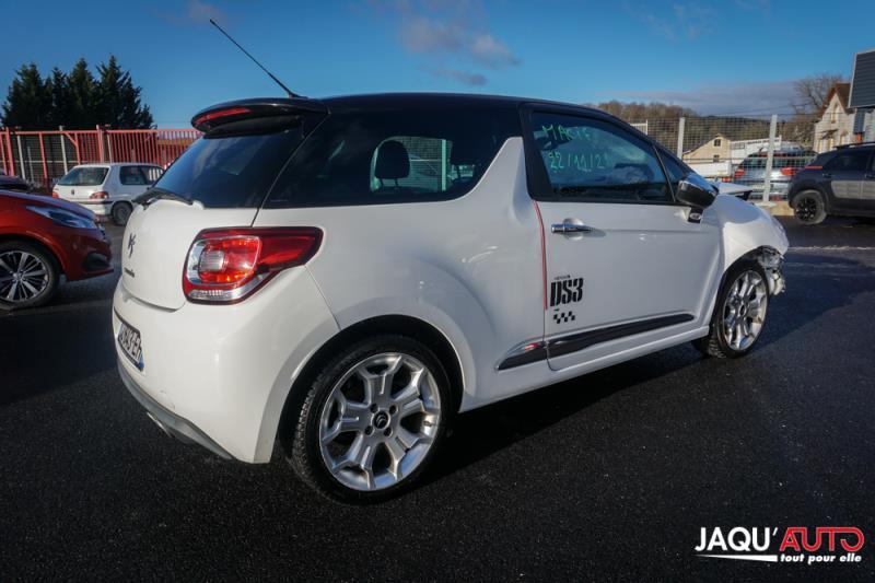 Baguette de porte arriere gauche pour CITROEN DS3 PHASE 1 Baguette de porte arriere gauche pour CITROEN DS3 PHASE 1