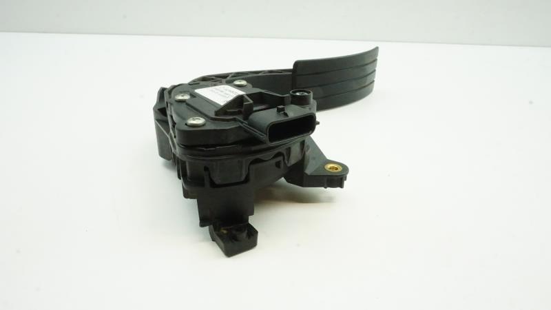 Pedale acceleratore RENAULT CLIO 4 PHASE 1 Diésel - 1