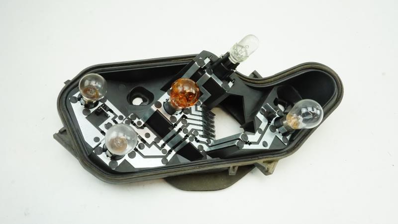 Base portalampade fanale posteriore sinistro OPEL CORSA D PHASE 1 Diésel - 1