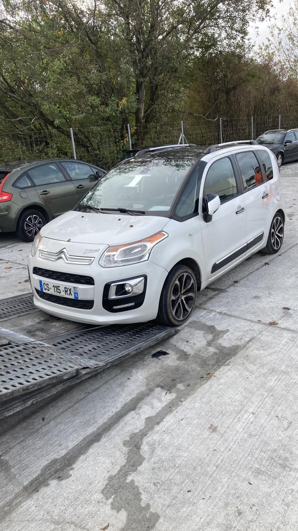 Capot pour CITROEN C3 PICASSO PHASE 2 Capot pour CITROEN C3 PICASSO PHASE 2