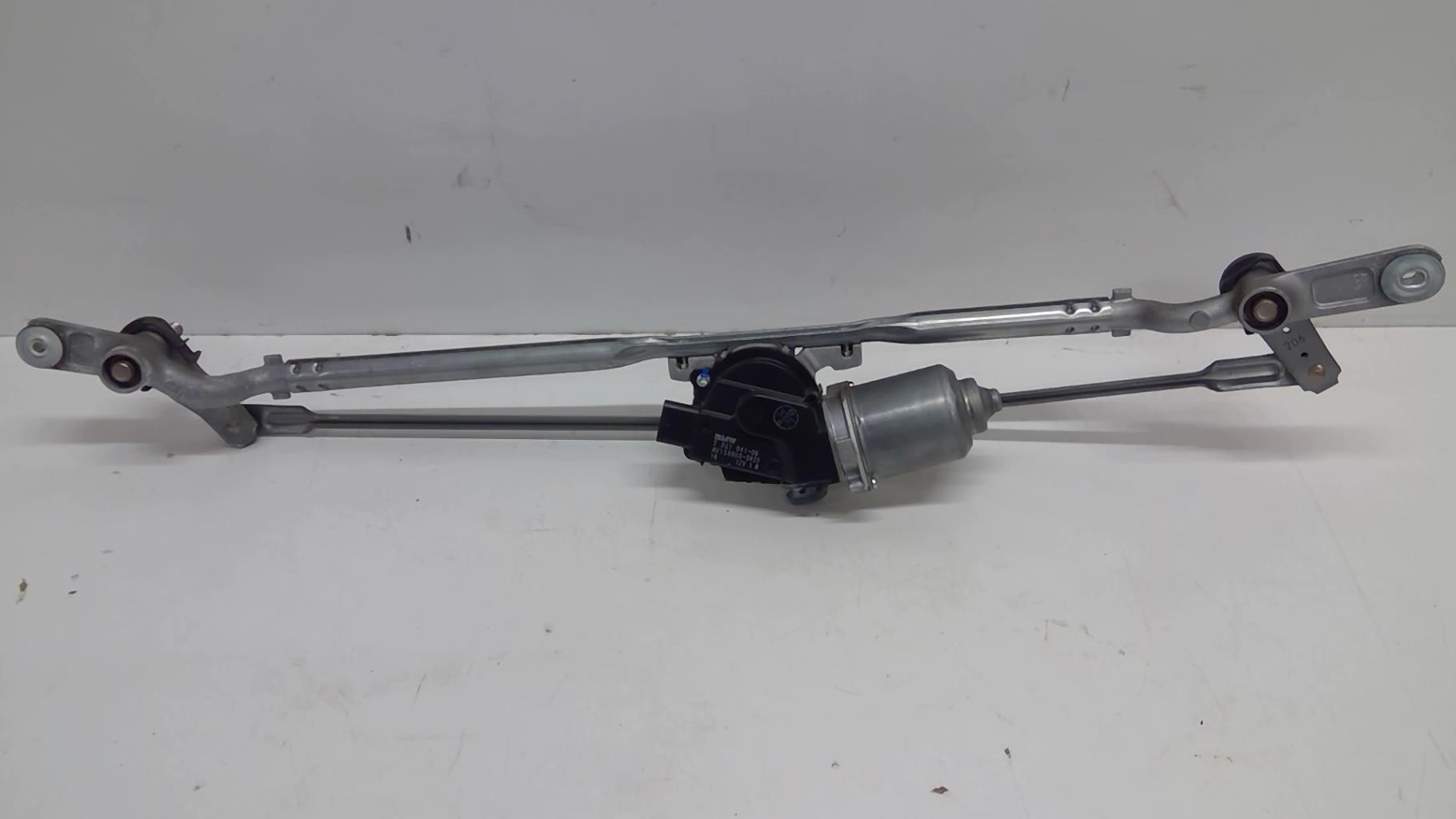 Moteur essuie glace avant pour MINI MINI 3 F55 Moteur essuie glace avant pour MINI MINI 3 F55
