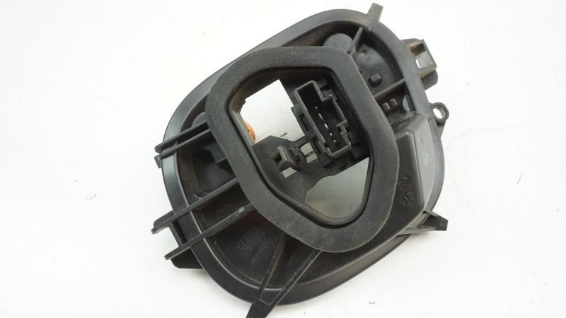 Base portalampade fanale posteriore sinistro PEUGEOT 208 1 PHASE 2 Gasolina - 1