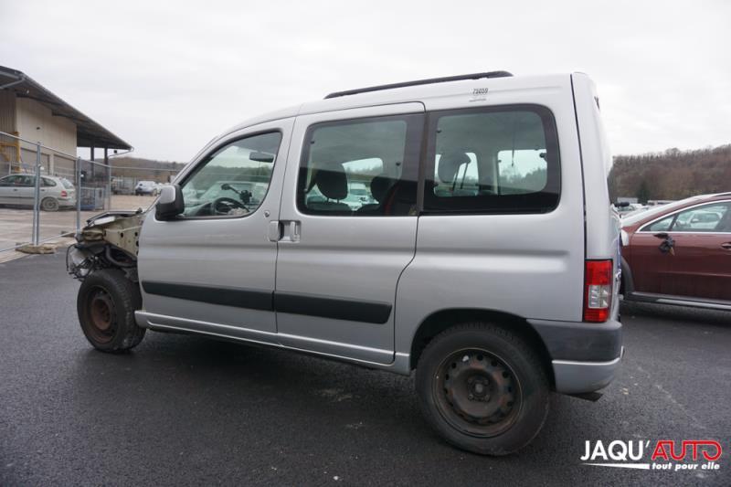 Poignee porte avant droit pour CITROEN BERLINGO 1 PHASE 2 Poignee porte avant droit pour CITROEN BERLINGO 1 PHASE 2
