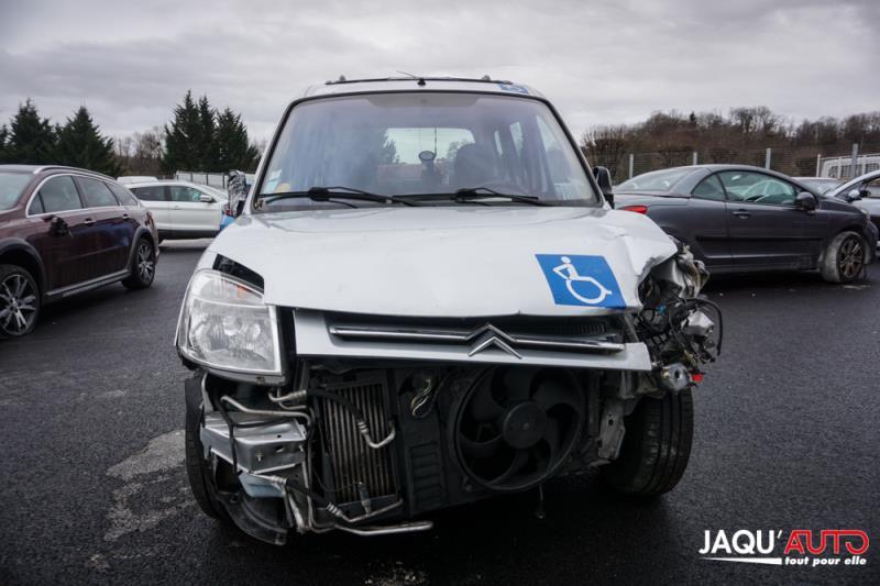 Poignee porte avant droit pour CITROEN BERLINGO 1 PHASE 2 Poignee porte avant droit pour CITROEN BERLINGO 1 PHASE 2