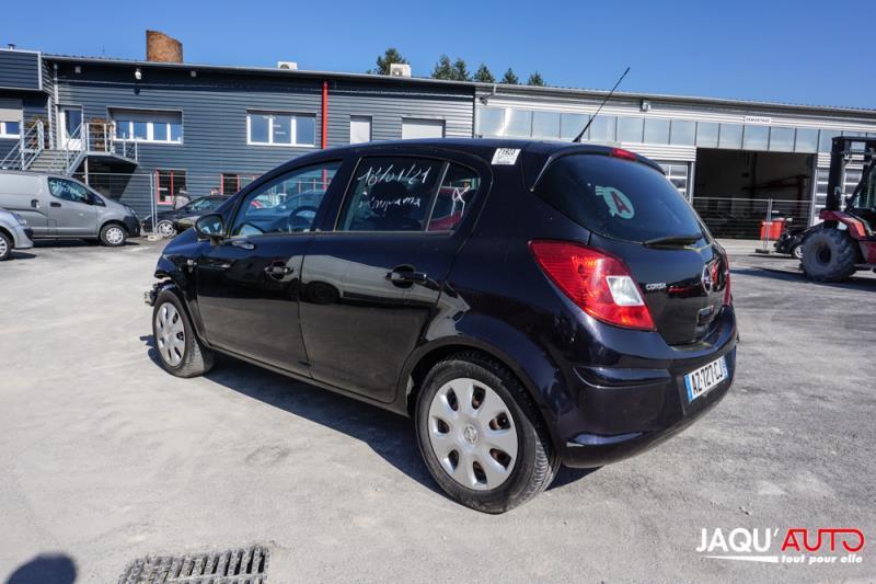 Platine feu arriere gauche pour OPEL CORSA D PHASE 1 Platine feu arriere gauche pour OPEL CORSA D PHASE 1