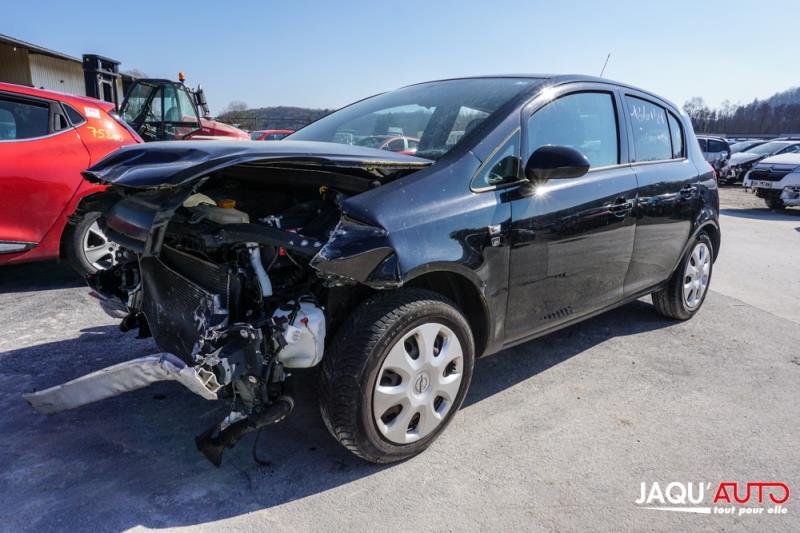 Platine feu arriere gauche pour OPEL CORSA D PHASE 1 Platine feu arriere gauche pour OPEL CORSA D PHASE 1