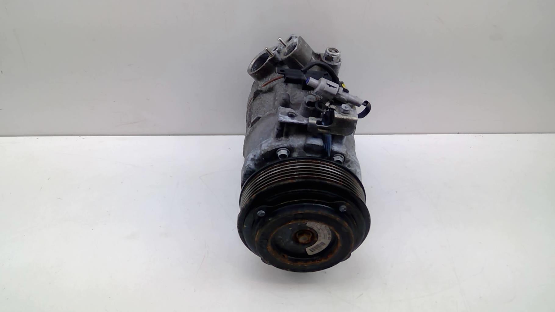Compresseur clim pour BMW X1 E84 PHASE 2 Compresseur clim pour BMW X1 E84 PHASE 2
