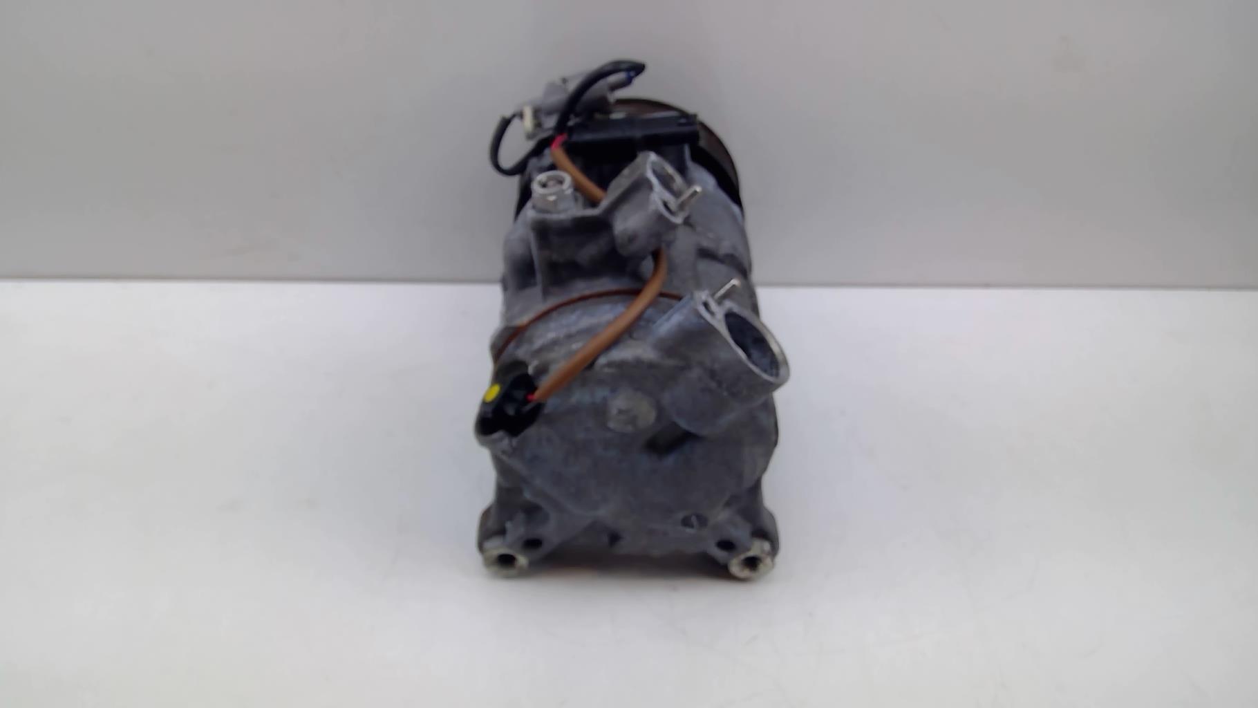 Compresseur clim pour BMW X1 E84 PHASE 2 Compresseur clim pour BMW X1 E84 PHASE 2