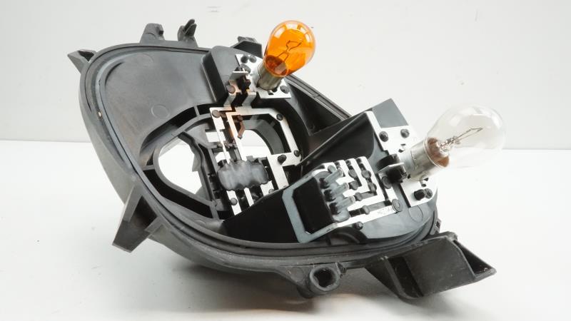 Base portalampade fanale posteriore destro PEUGEOT 208 1 PHASE 2 Gasolina - 1