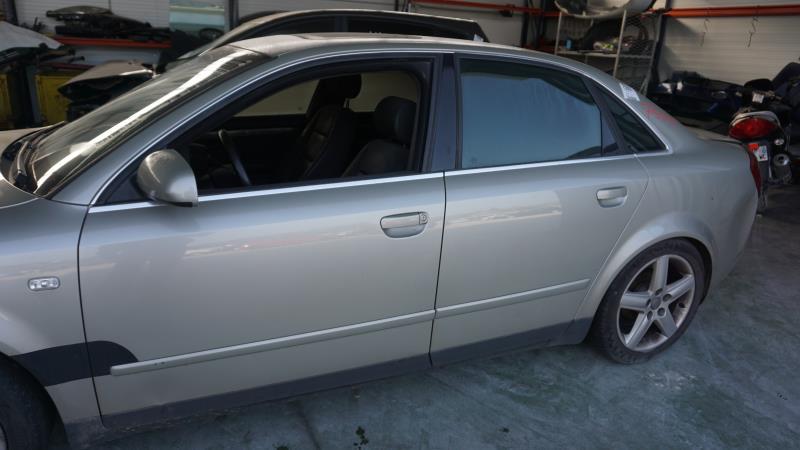 Retroviseur gauche AUDI A4 2 PHASE 1 Diesel - 1