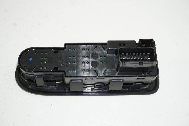 Interruttore alzacristalli CITROEN C3 2 PHASE 1 Gasolina - 1