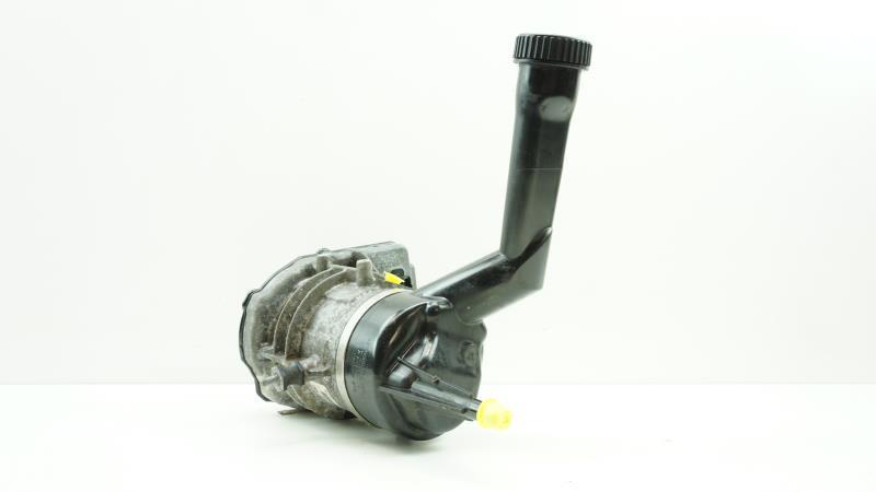 Pompe de direction CITROEN C4 PICASSO 1 Diesel - 1
