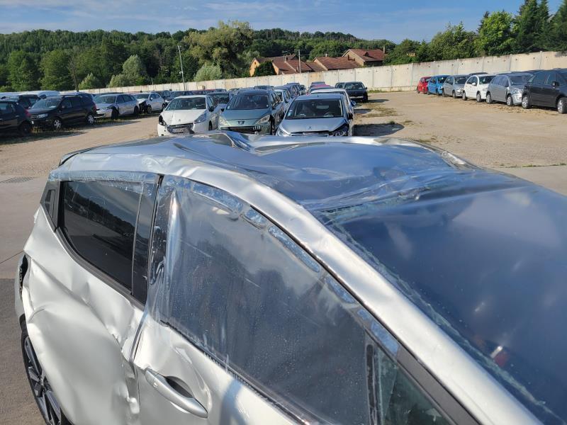 Aerateur tableau de bord avant droit pour NISSAN MICRA 5 Aerateur tableau de bord avant droit pour NISSAN MICRA 5