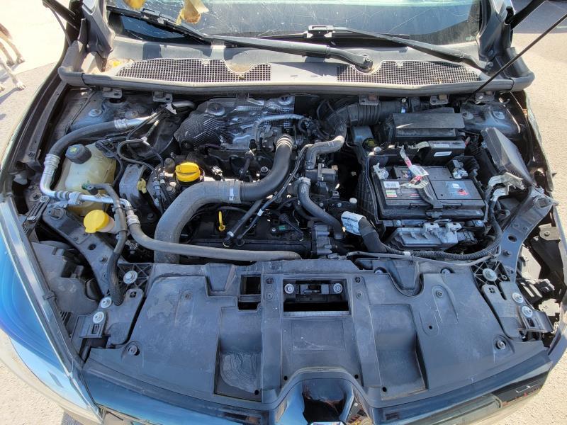 Enjoliveur anti brouillard pour RENAULT MEGANE 3 PHASE 3 COUPE Enjoliveur anti brouillard pour RENAULT MEGANE 3 PHASE 3 COUPE
