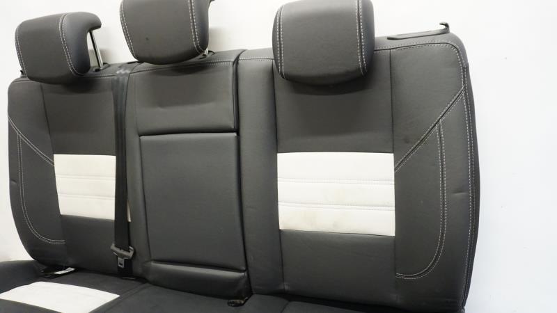 Banquette arriere RENAULT MEGANE 3 PHASE 3 Essence - 1