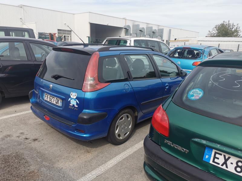 Pare choc arriere pour PEUGEOT 206 PHASE 2 BREAK Pare choc arriere pour PEUGEOT 206 PHASE 2 BREAK