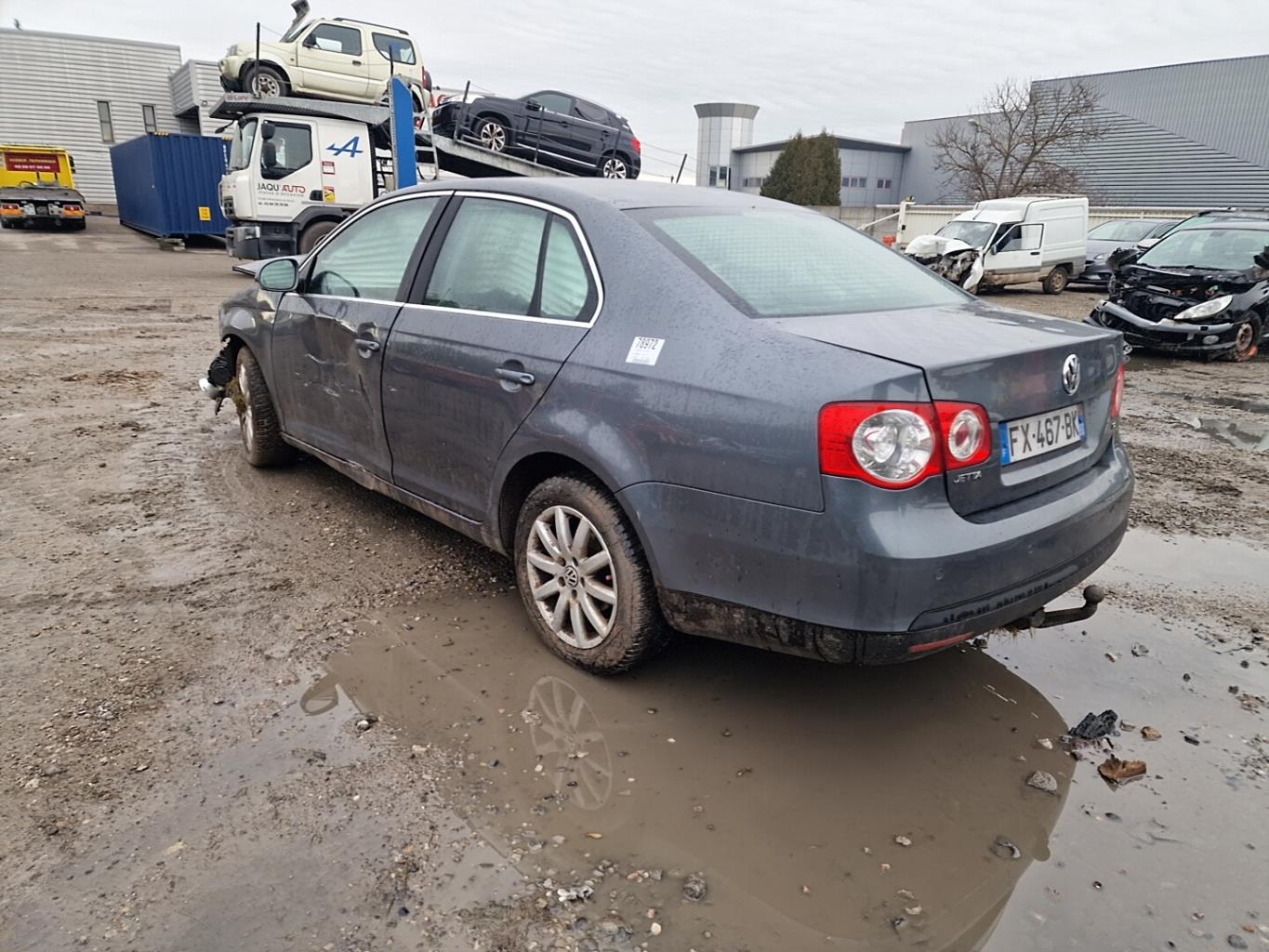 Feu arriere secondaire droit (feux) pour VOLKSWAGEN JETTA 3 Feu arriere secondaire droit (feux) pour VOLKSWAGEN JETTA 3