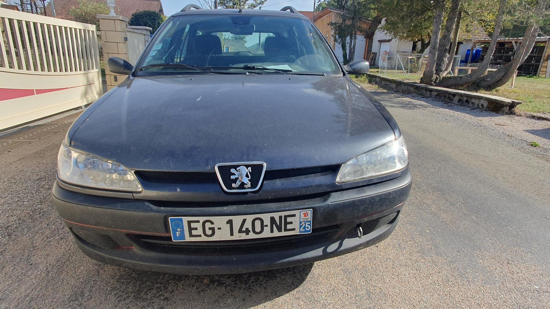 Leve vitre electrique avant droit pour PEUGEOT 306 BREAK Leve vitre electrique avant droit pour PEUGEOT 306 BREAK