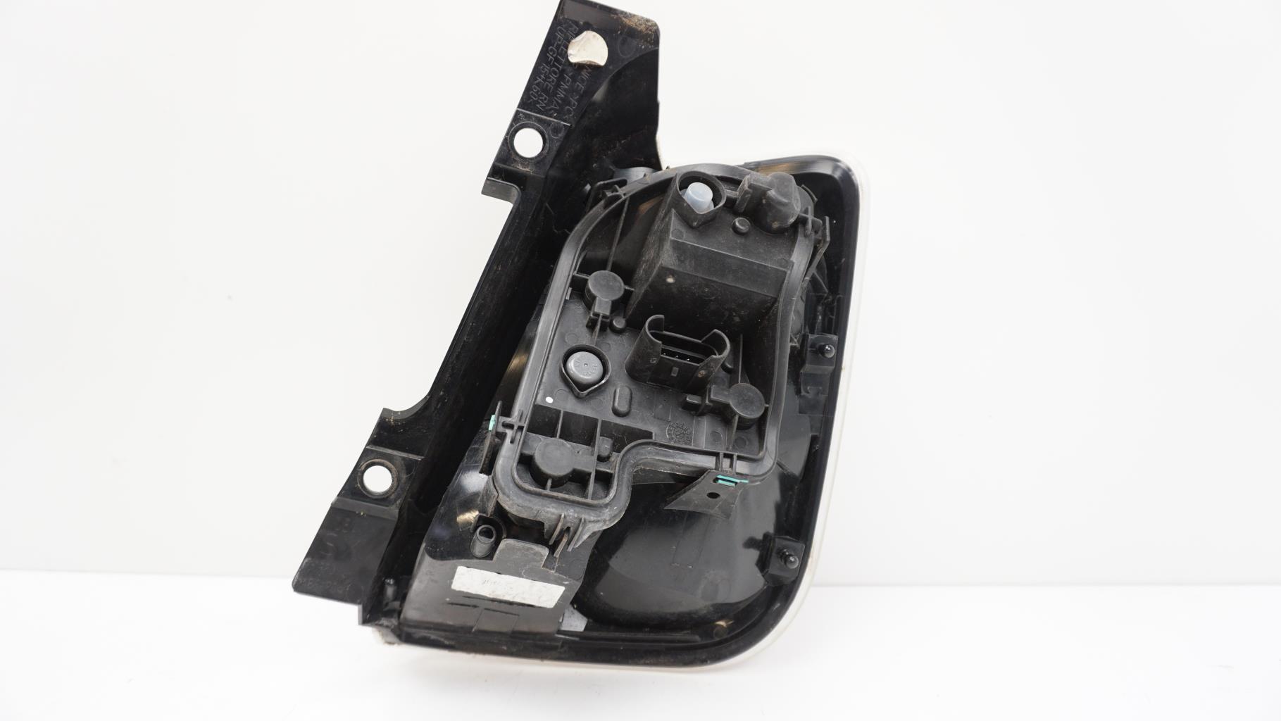 Fanale posteriore principale sinistro (luci) FIAT 500 2 CABRIO PHASE 1 Gasolina - 1