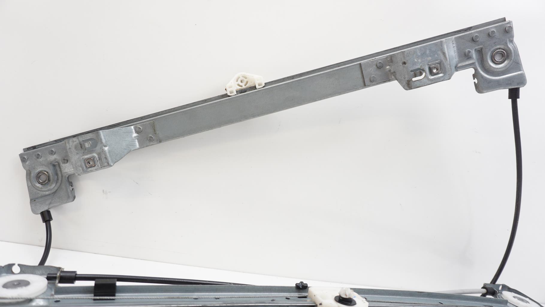 Leve Vitre Electrique Avant Droit RENAULT KANGOO 2 PHASE 1 Diesel Occasion