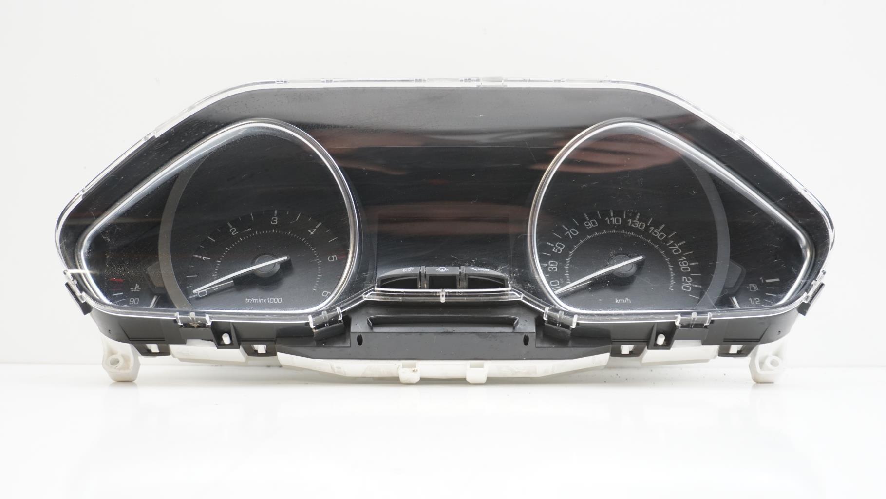 Compteur PEUGEOT 2008 1 PHASE 2 Diesel - 1