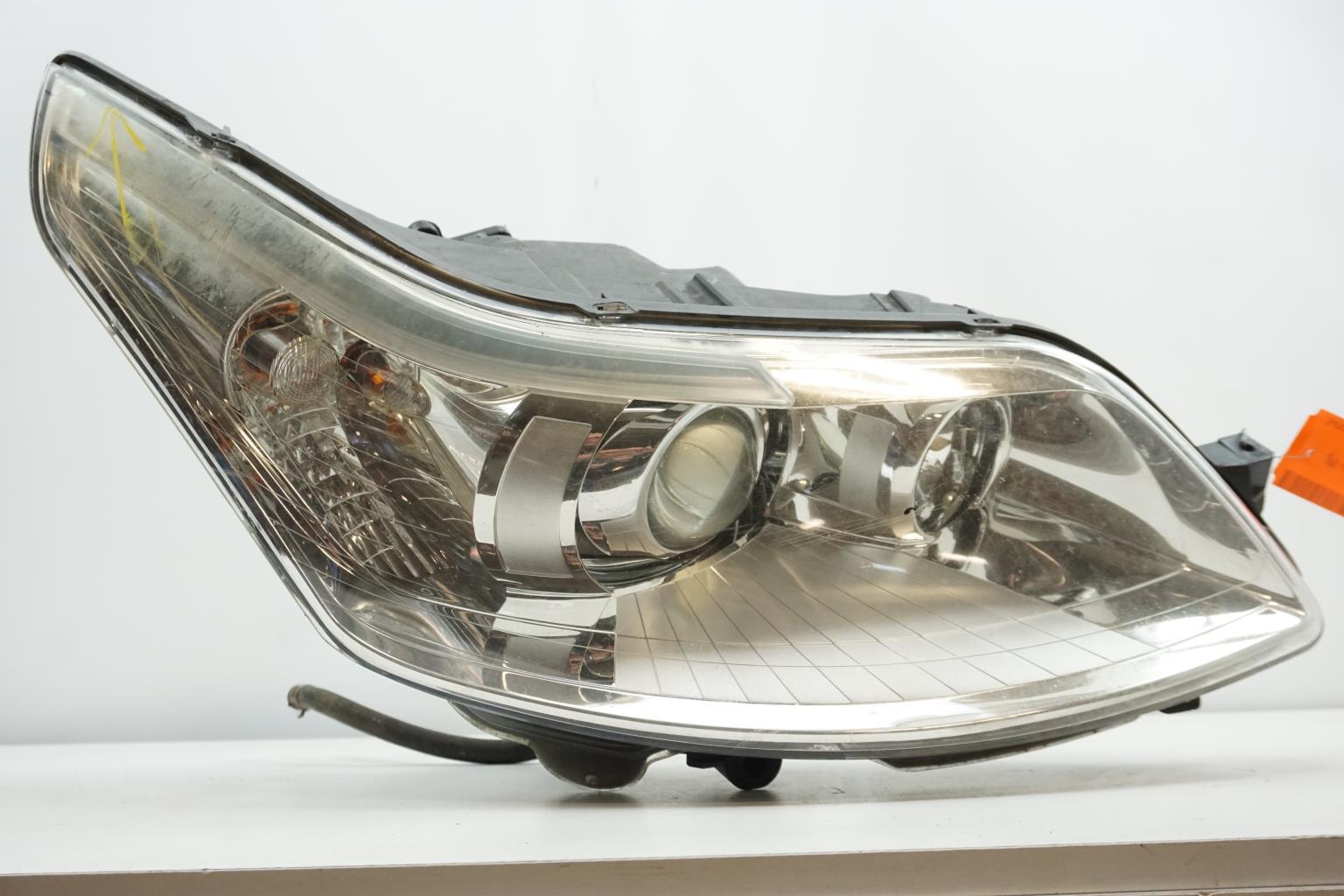 Optique Avant Principal Droit  Feux  Phare  CITROEN C4 1 PHASE 1 5c8f30a55affa7a3fa5681c1b9598578004bbd6afaccbfceb9cbff9fa2b0f615 O