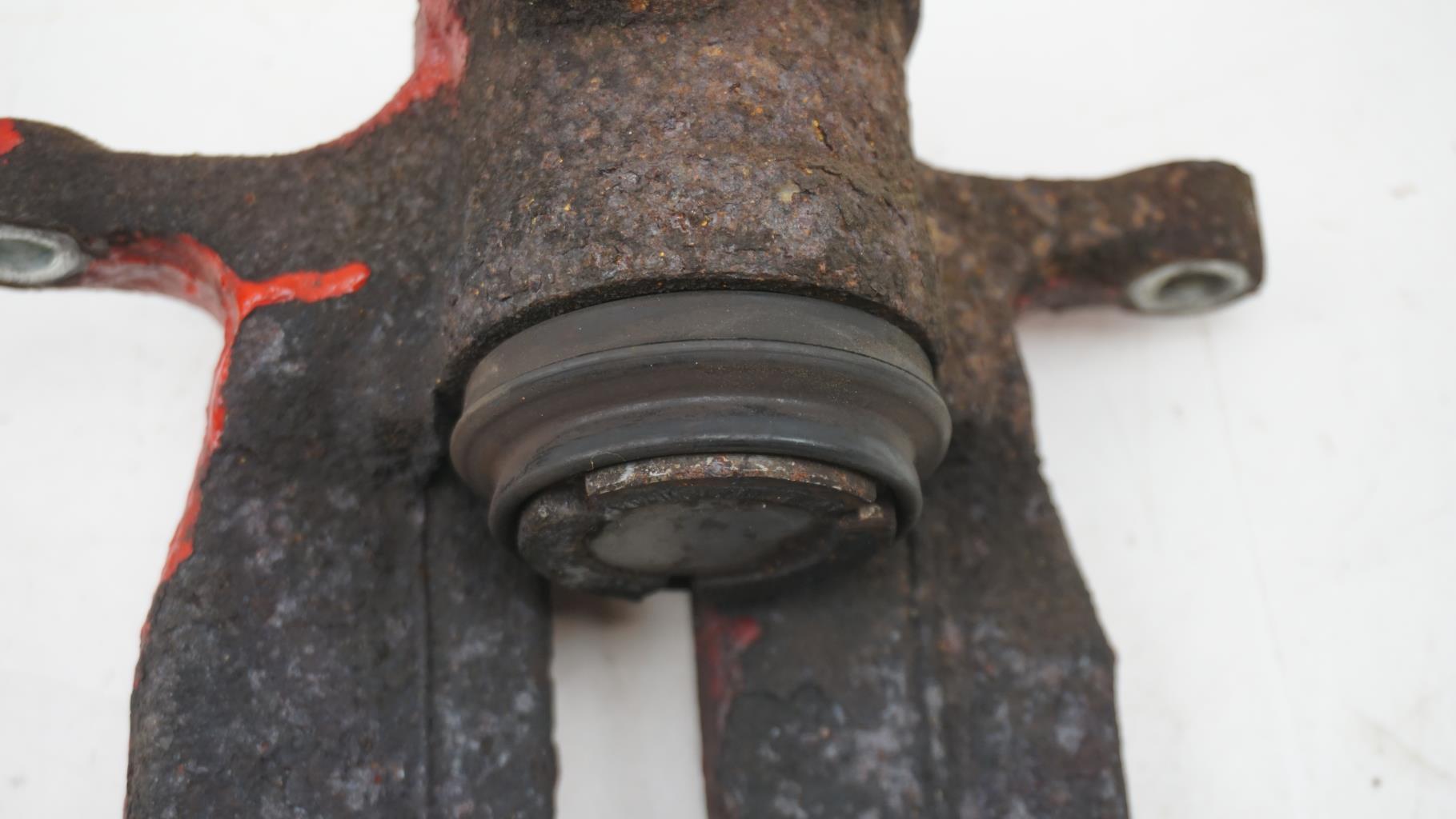 Pinza freni posteriore sinistra AUDI A4 3 PHASE 2 Diésel - 1